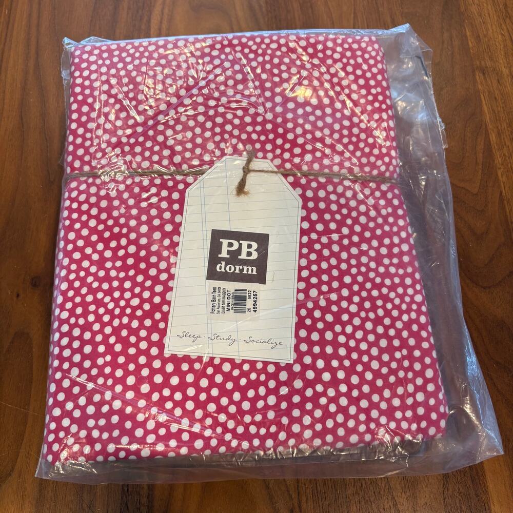NWT Pottery Barn Dorm Twin Size Duvet Cover Magenta Pink Mini Dot
